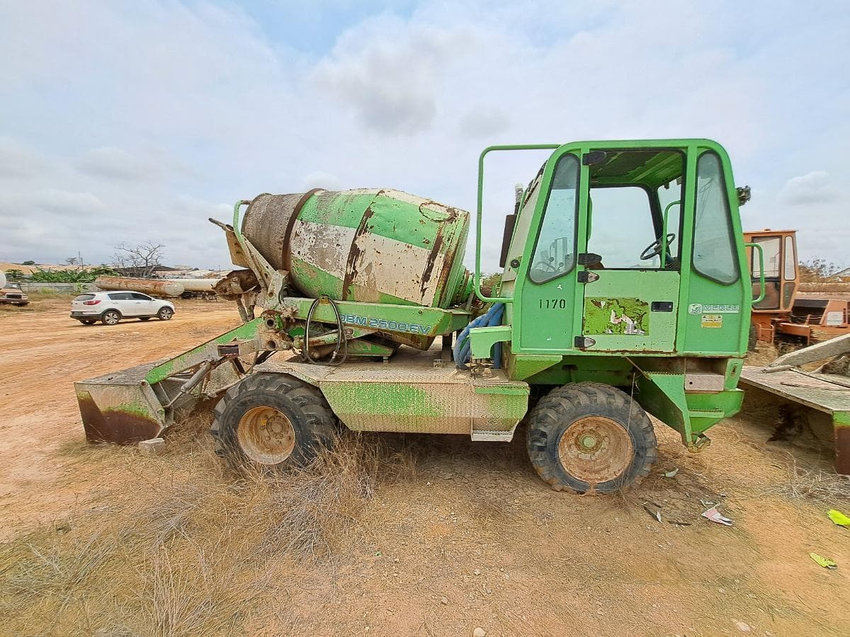 Autobetoneira Merlo DBM 2500 EV — imagen 7