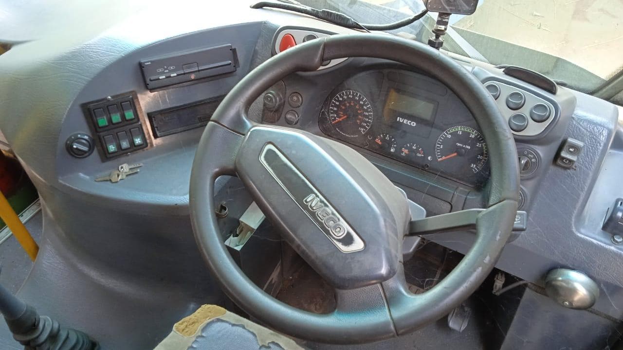 IVECO 180-E-28 · — imagen 9