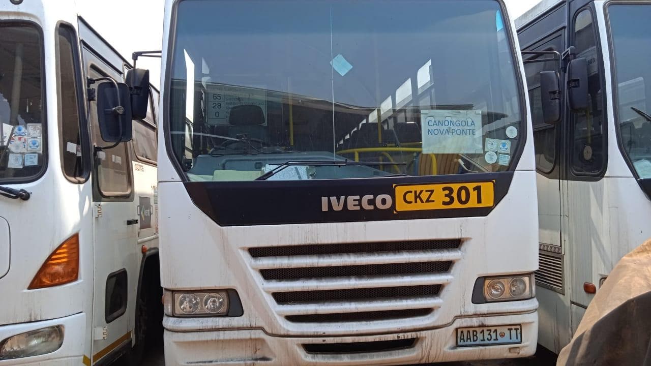 IVECO 180-E-28 · — imagen 2