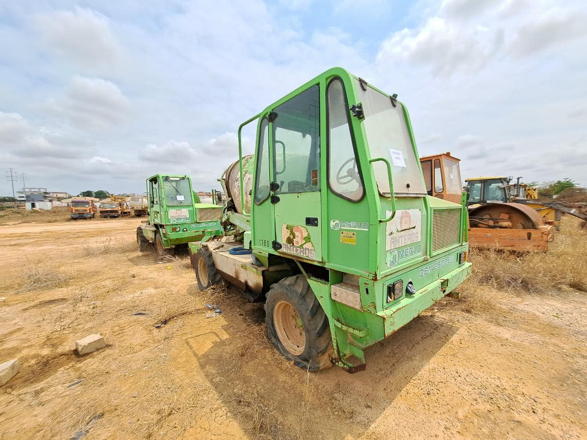 Autobetoneira Merlo DBM 2500 EV — image 5