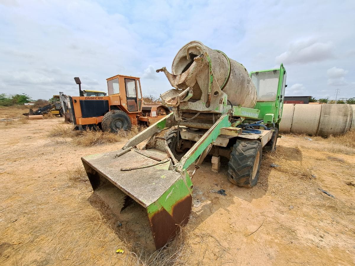 Autobetoneira Merlo DBM 2500 EV — image 4
