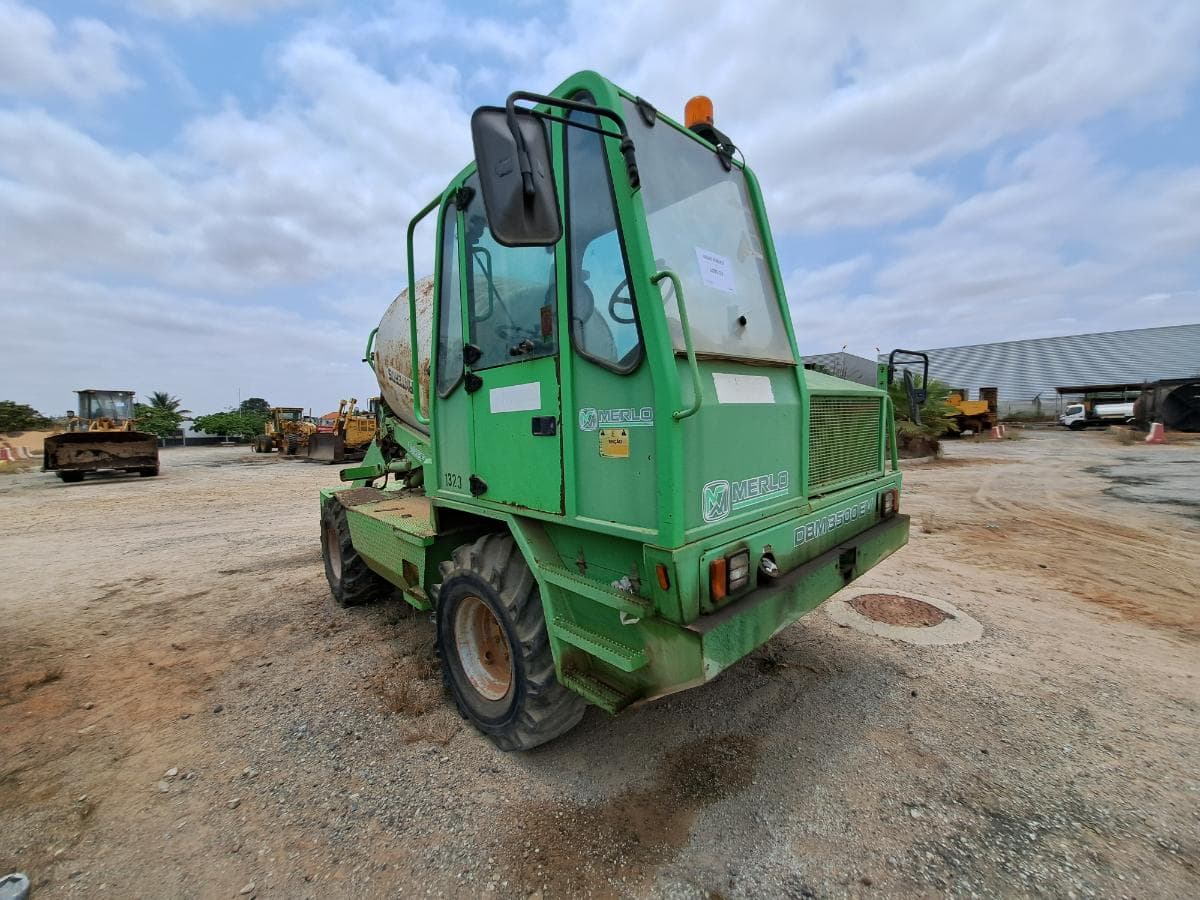 Autobetoneira Merlo DBM 3500EV — imagen 4