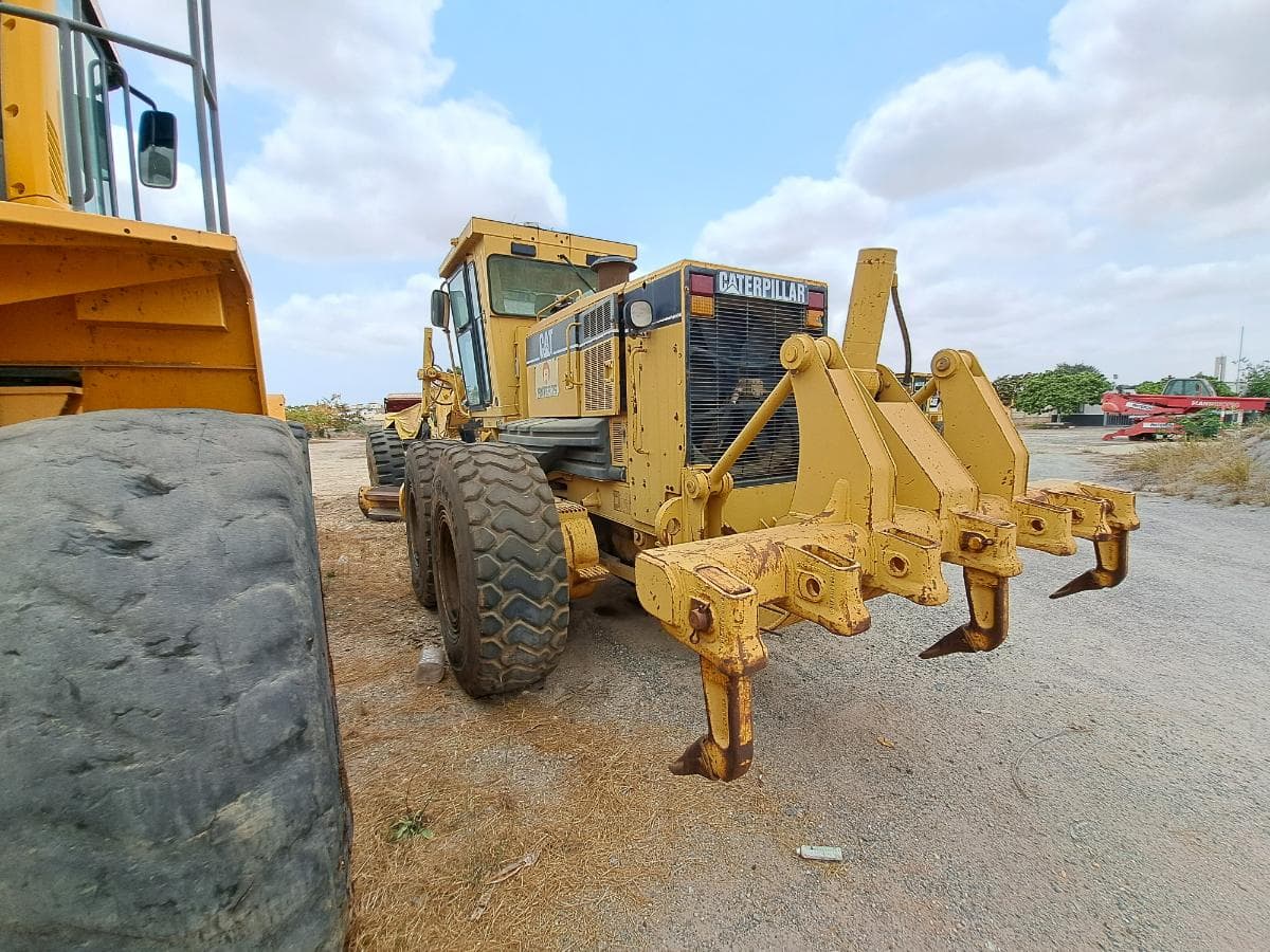 Motoniveladora CATERPILLAR — imagen 6