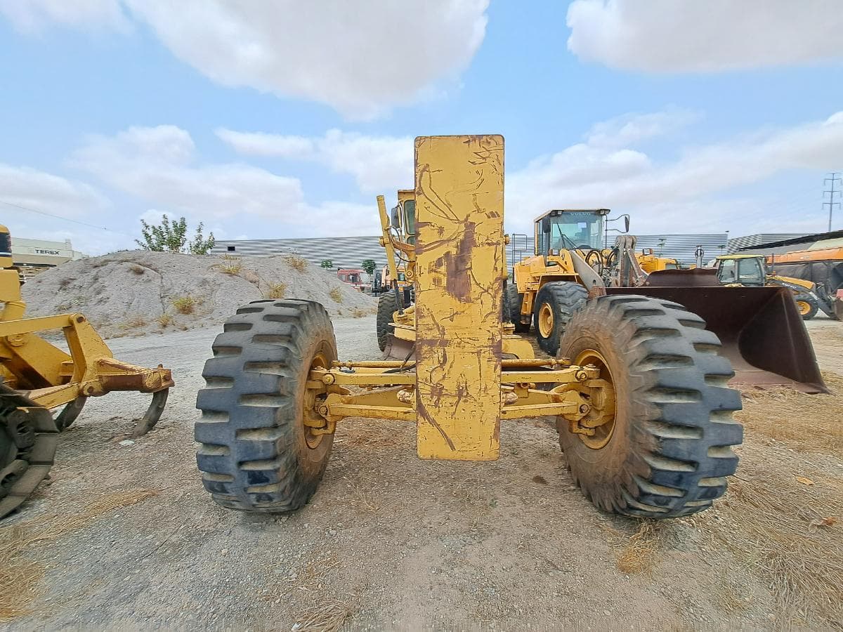 Motoniveladora CATERPILLAR — imagen 5