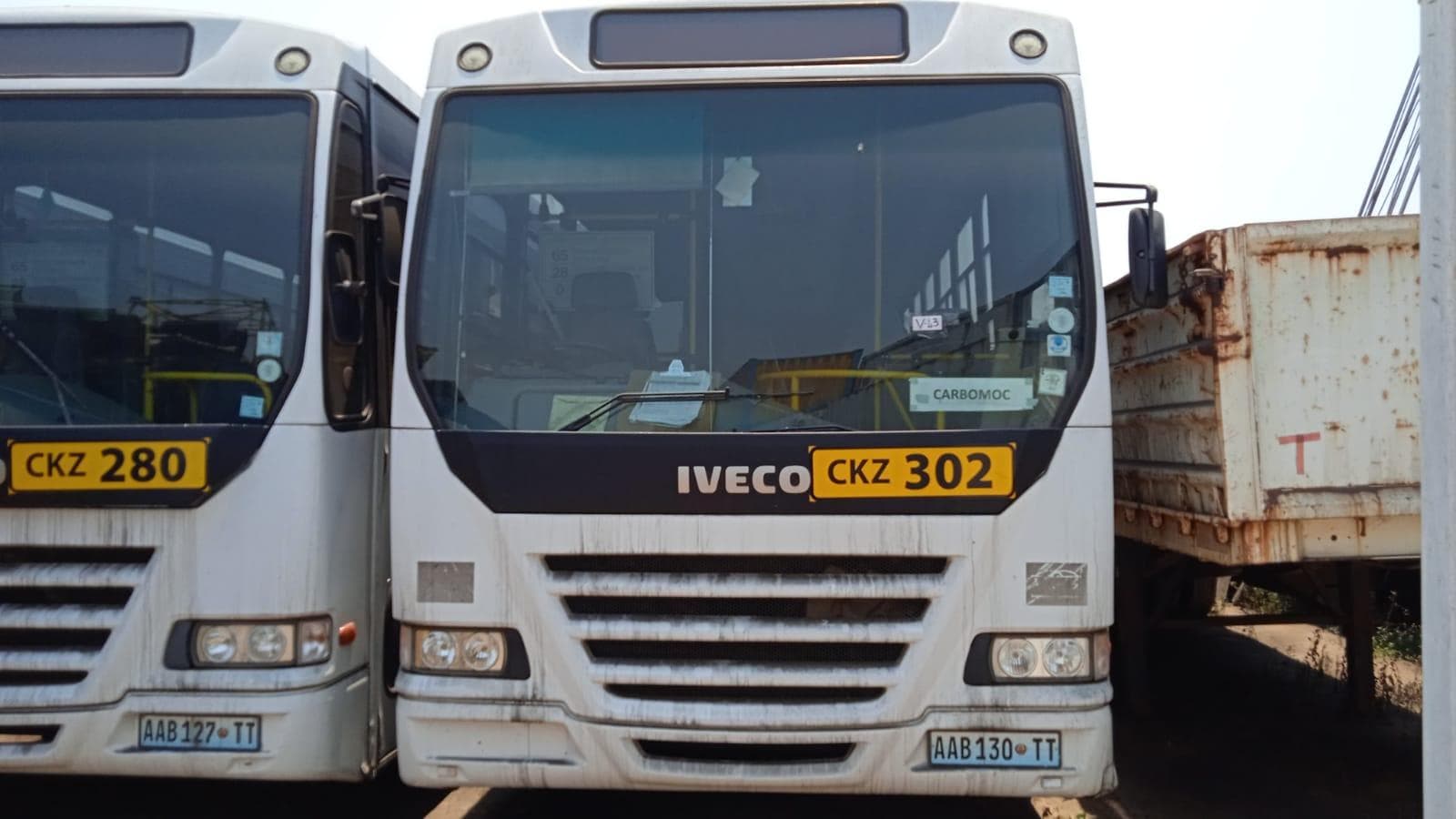 Iveco 180-E-28 ·