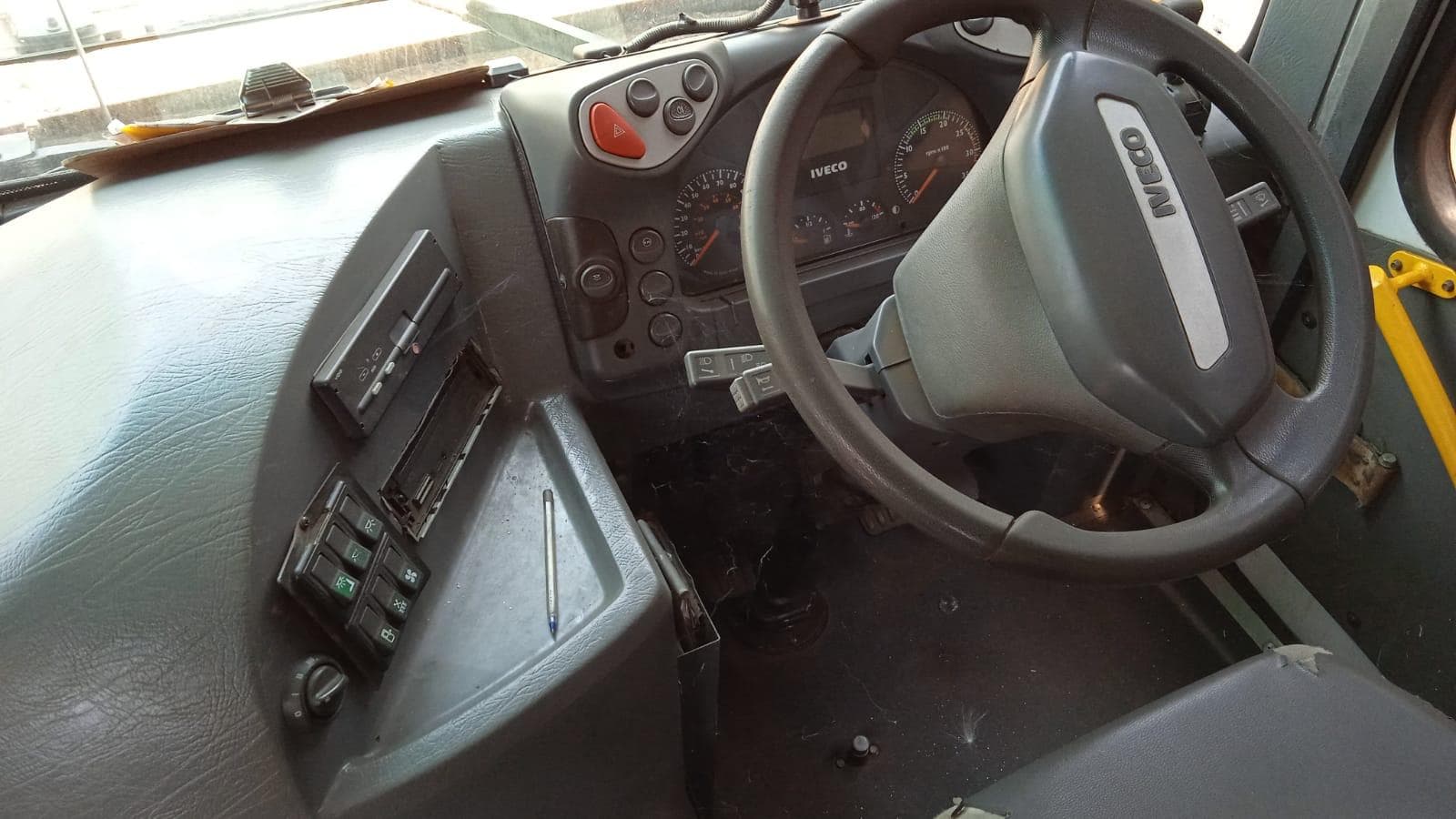 Iveco 180-E-28 · — imagem 7