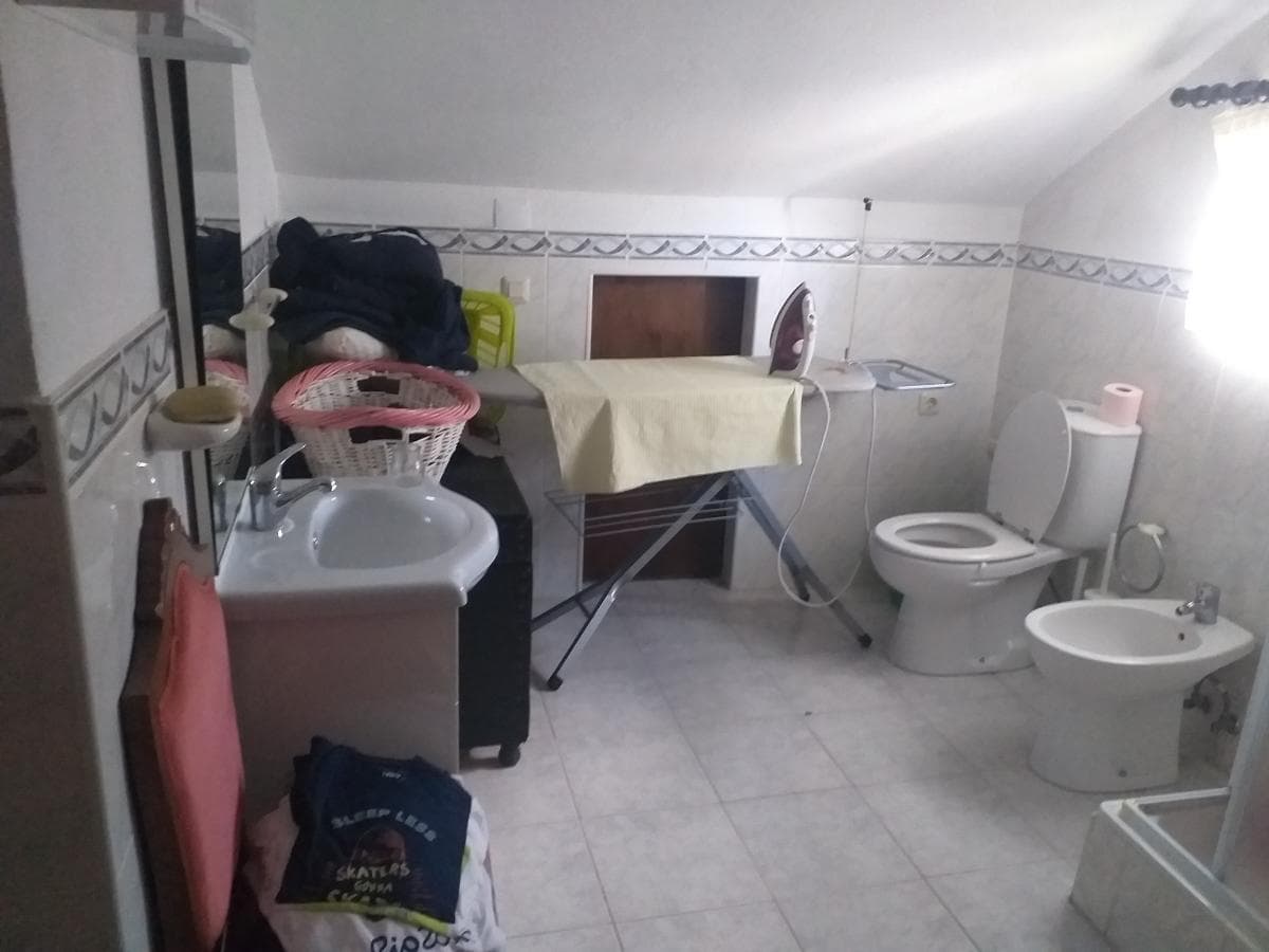 Moradia V3 · Tabuaço — image 33