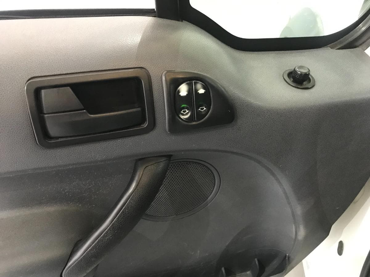 Ford Transit Connect 1.8 TDCI · Ano 2007 — imagen 20