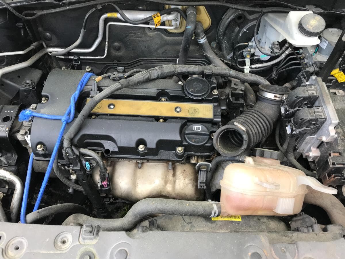 Chevrolet Aveo Sedan 1.2 · Ano 2012 — imagen 5