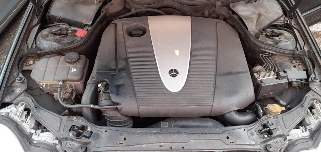 Mercedes-Benz C220 CDI · Year 2003 — image 10