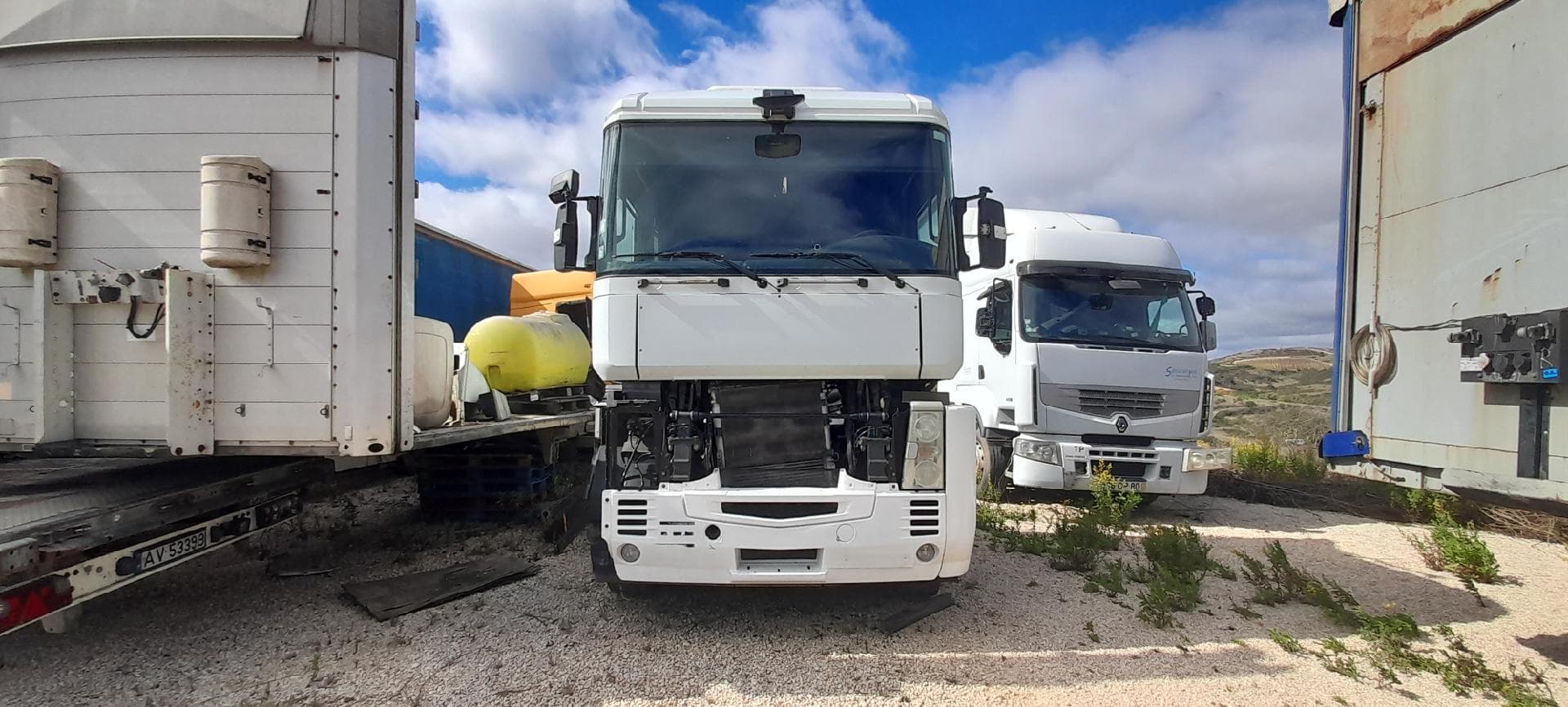 Renault Magnum 460 dxi — image 1