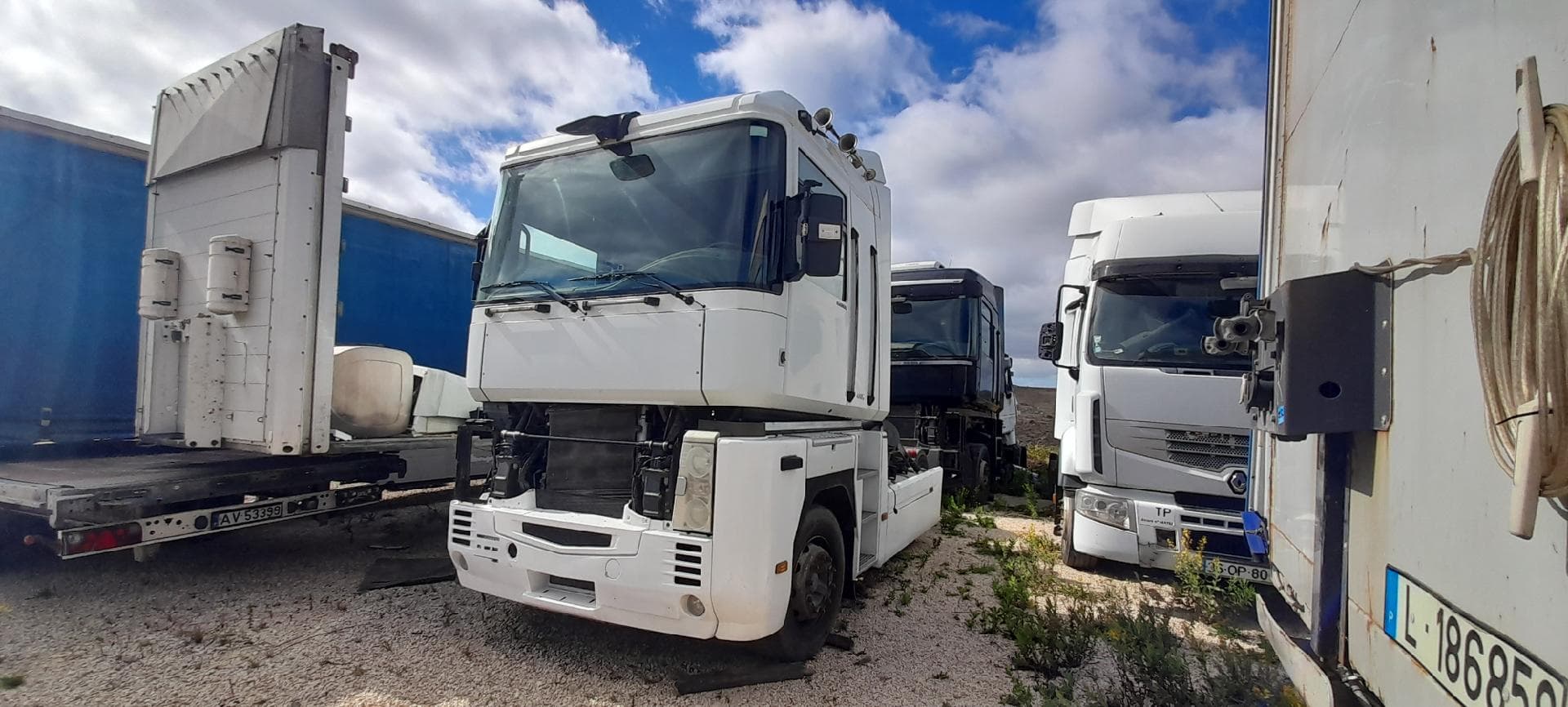 Renault Magnum 460 dxi — image 2