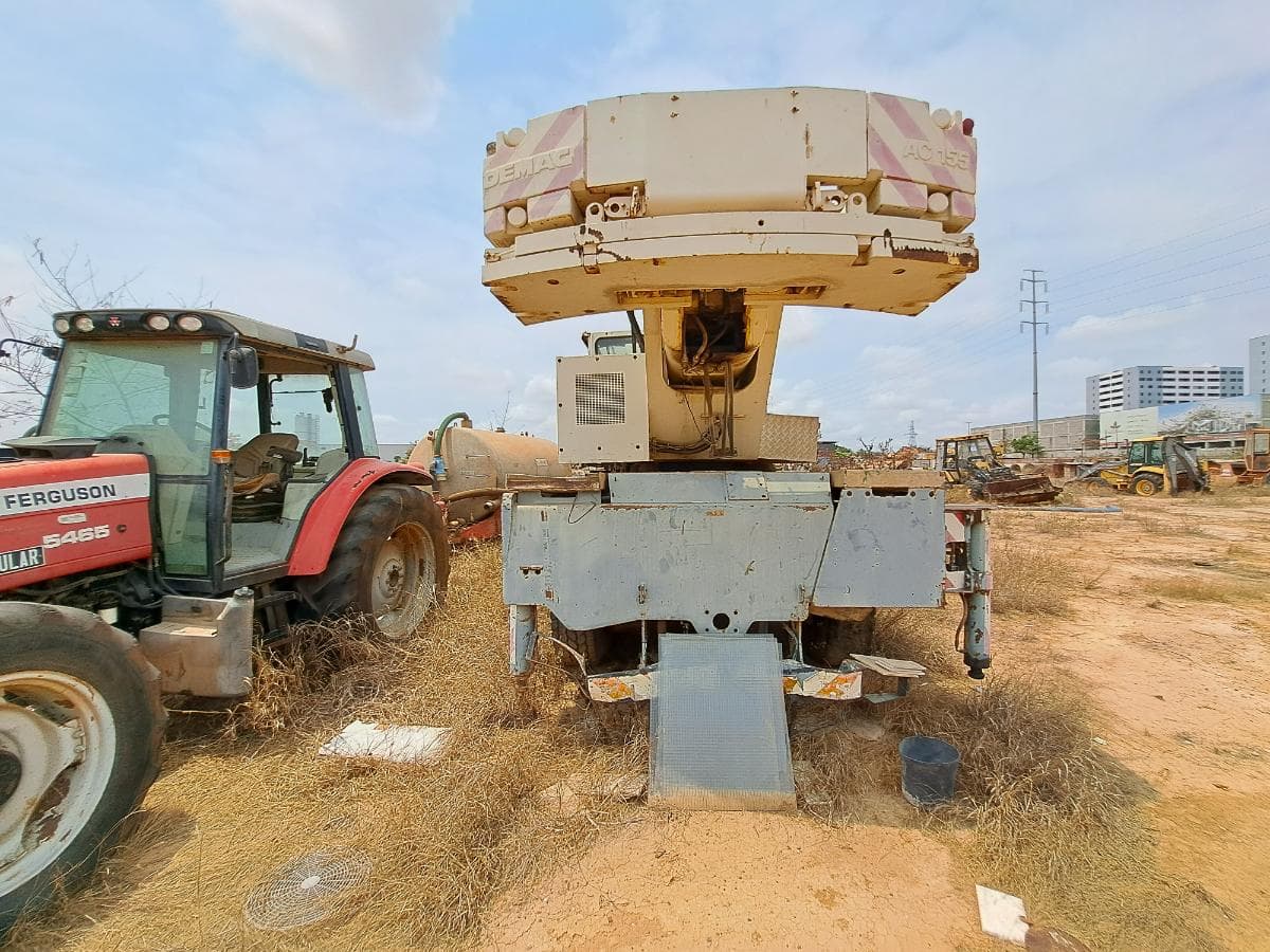 Auto grua da DEMAG AC 155 50T — imagen 2
