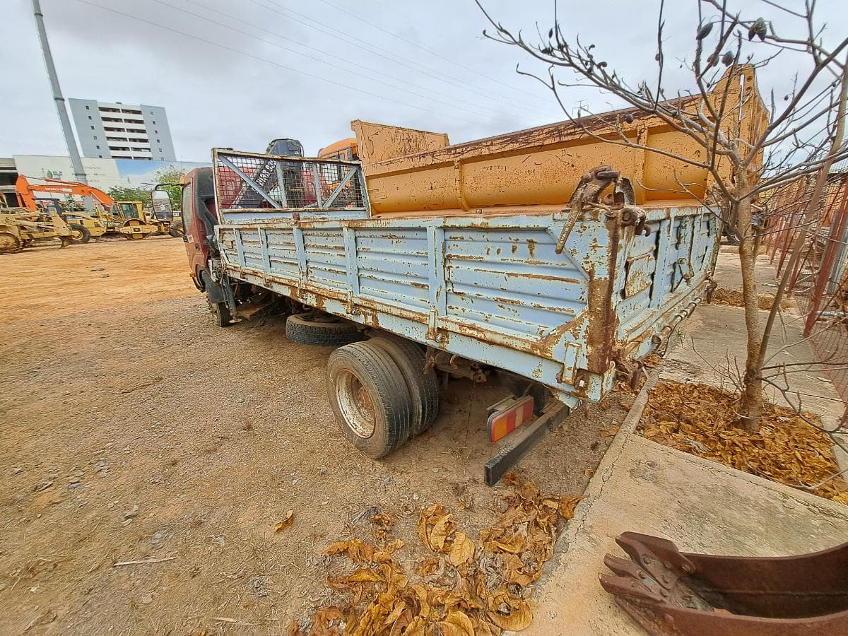 Camião basculante TOYOTA LXZU424LD — imagem 10