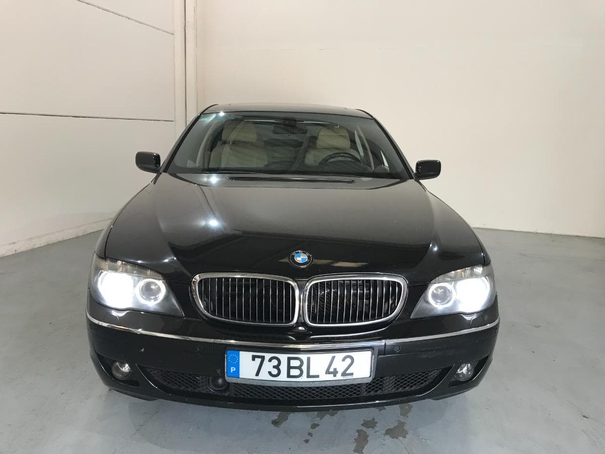 BMW 730D · Ano 2006 — imagen 3