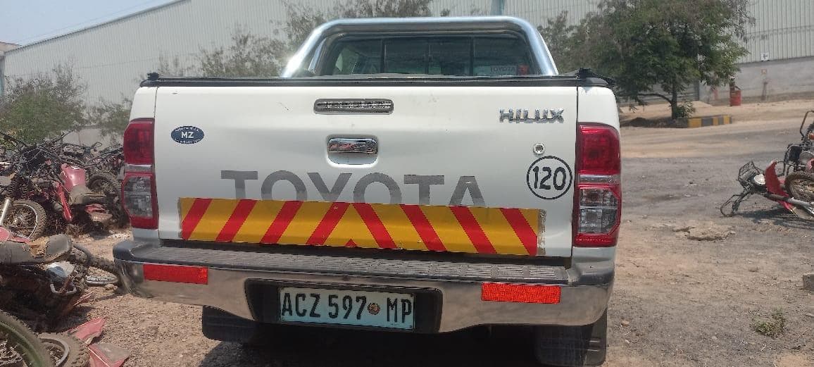 Toyota Hilux · — imagem 3