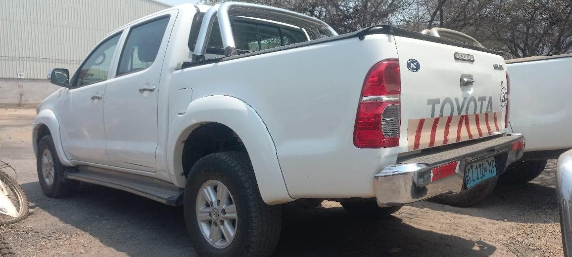 Toyota Hilux · — imagem 5