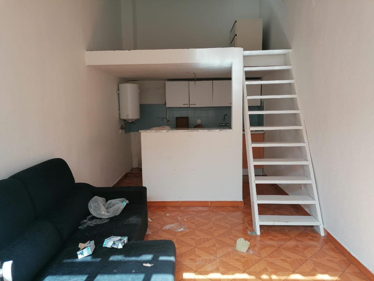 Moradia V3 c/ 2 Lugares de Garagem · Charneca da Caparica, Almada — imagen 36