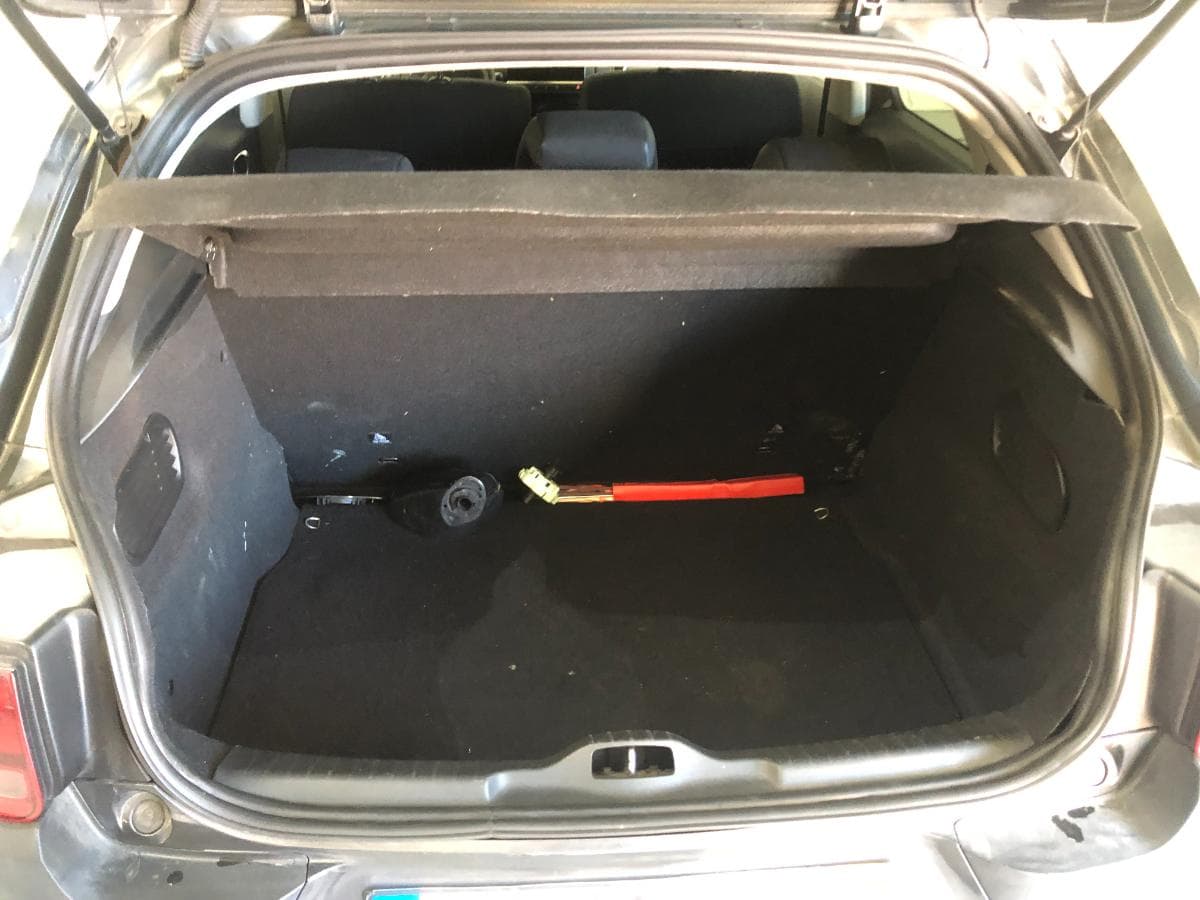 Citroën C4 Cactus 1.6 Blue HDI · Ano 2015 — imagen 7