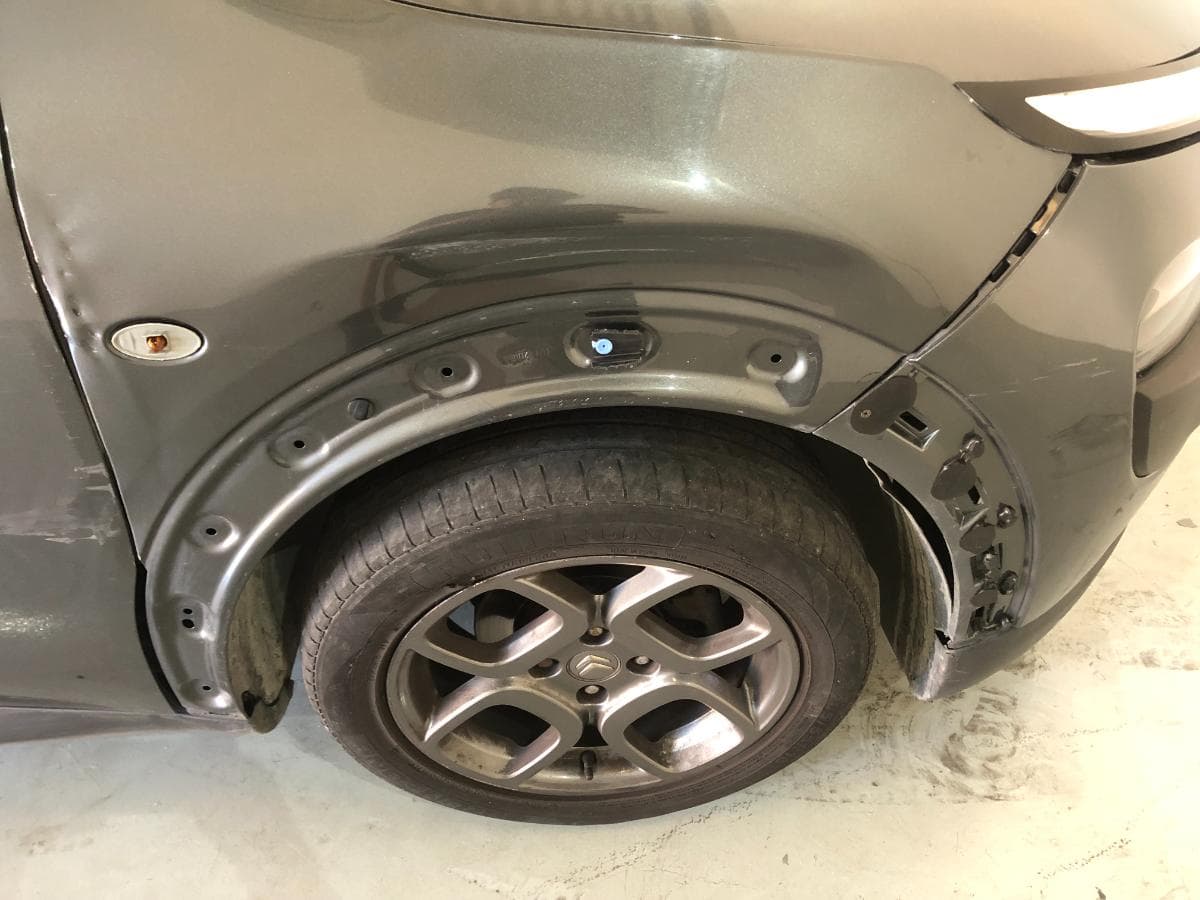 Citroën C4 Cactus 1.6 Blue HDI · Ano 2015 — imagen 13