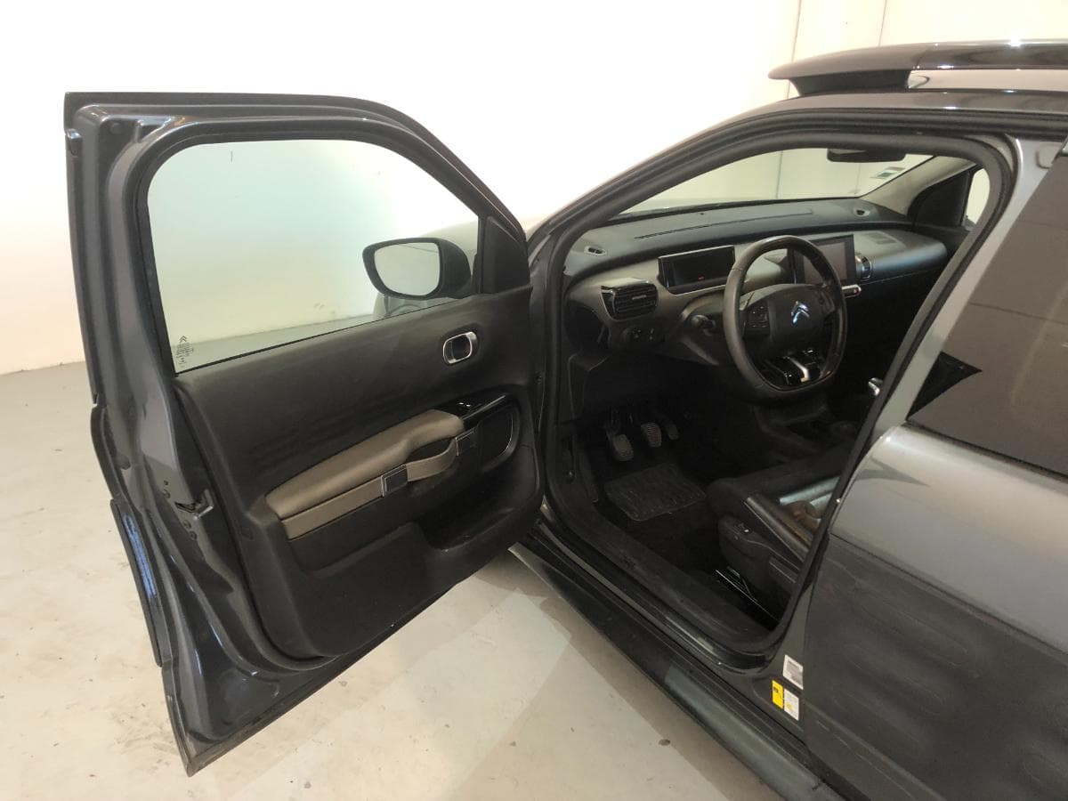 Citroën C4 Cactus 1.6 Blue HDI · Ano 2015 — imagen 23