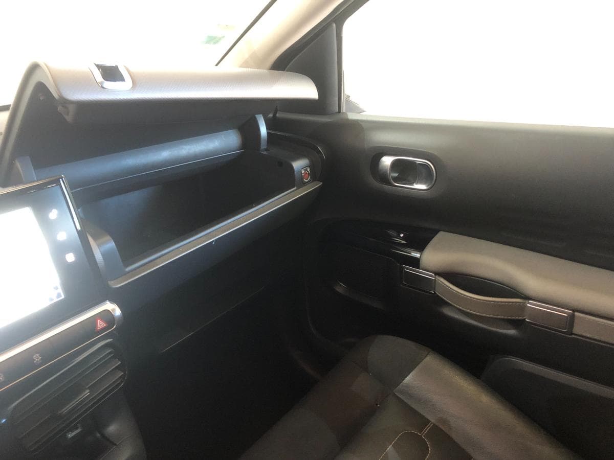 Citroën C4 Cactus 1.6 Blue HDI · Ano 2015 — imagen 26