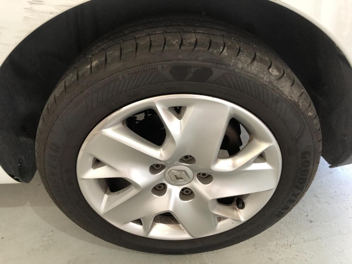 Renault Mégane 1.5 DCI · Ano 2013 — imagen 14