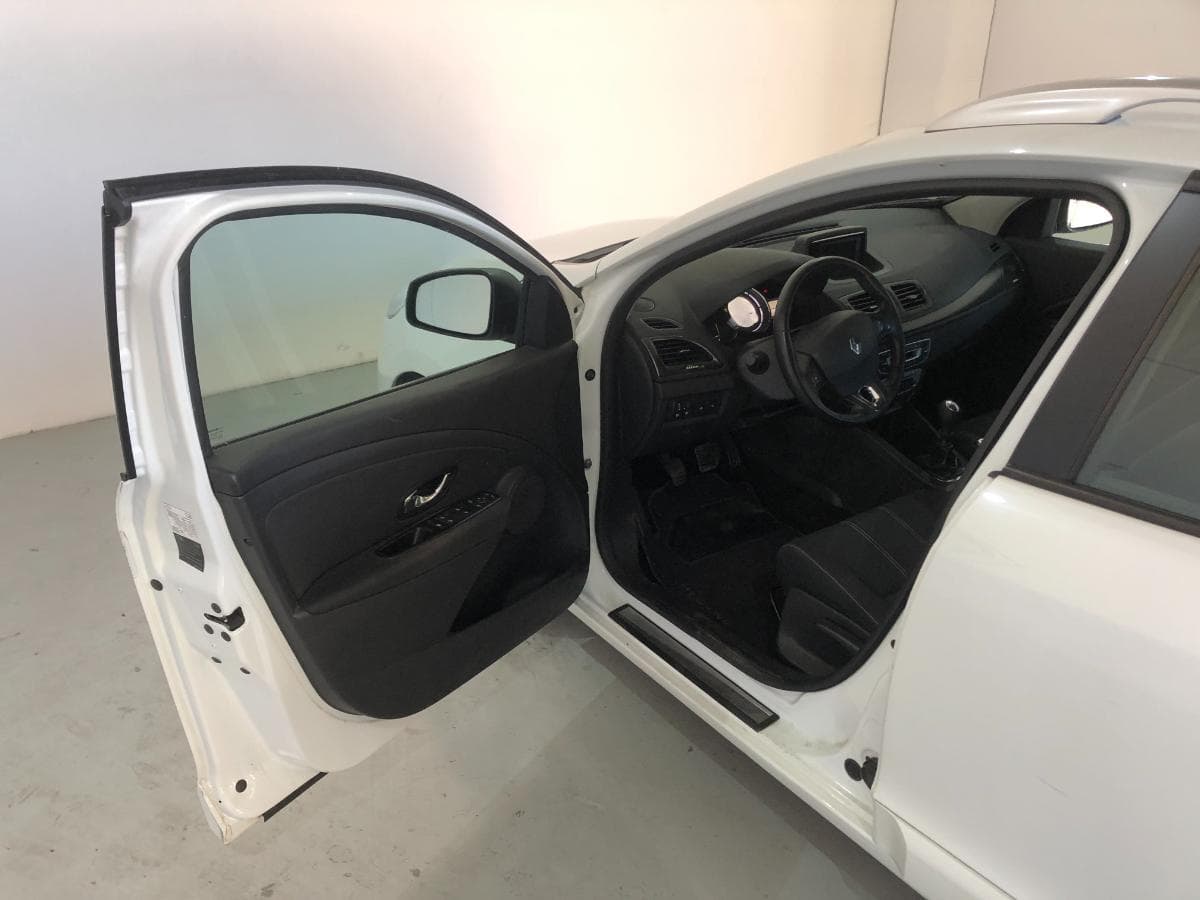 Renault Mégane 1.5 DCI · Ano 2013 — imagen 18
