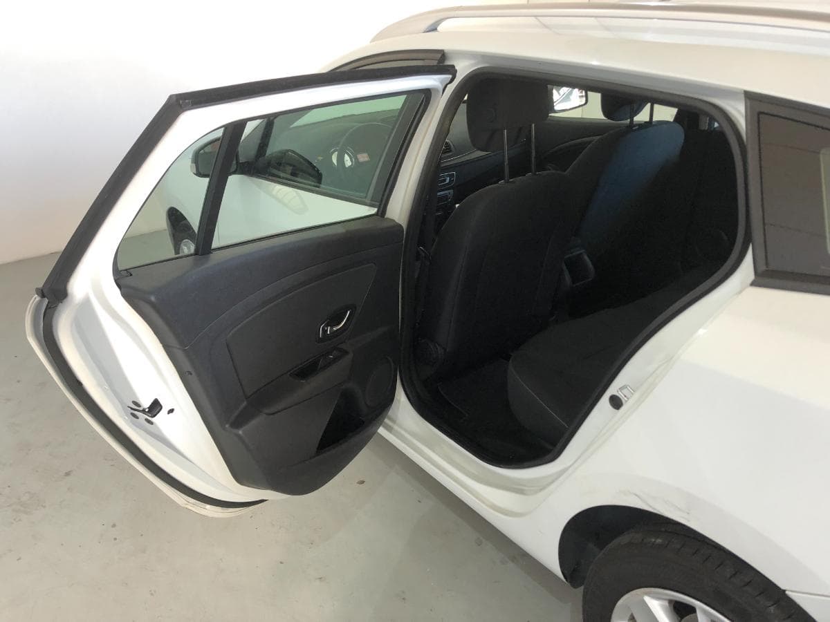 Renault Mégane 1.5 DCI · Ano 2013 — imagen 19