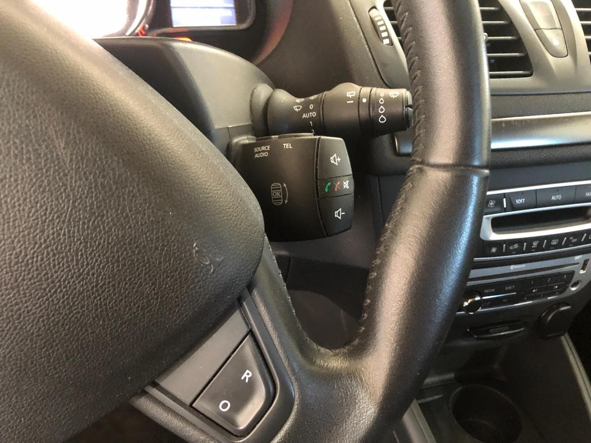 Renault Mégane 1.5 DCI · Ano 2013 — imagen 26