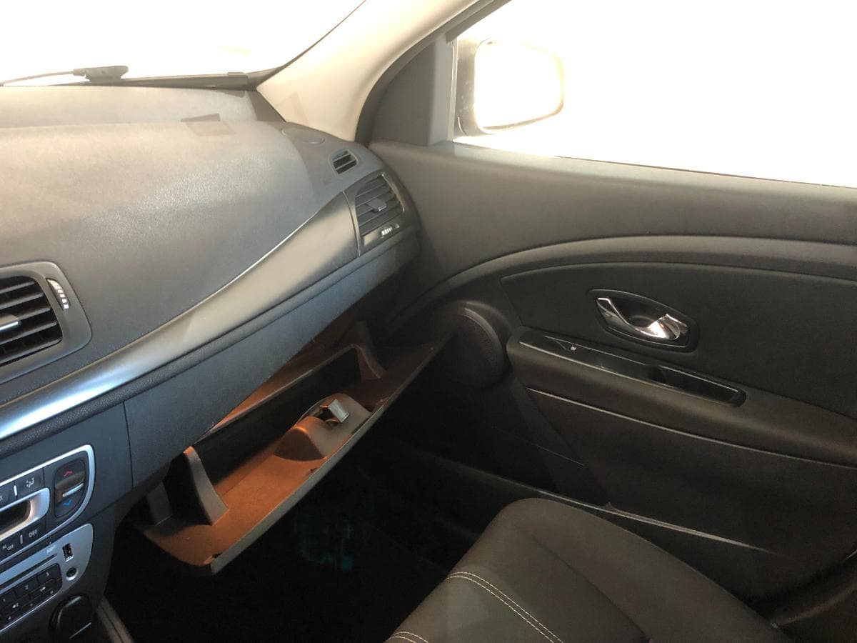 Renault Mégane 1.5 DCI · Ano 2013 — imagen 27