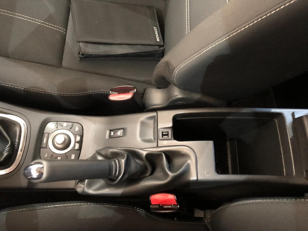 Renault Mégane 1.5 DCI · Ano 2013 — imagen 28