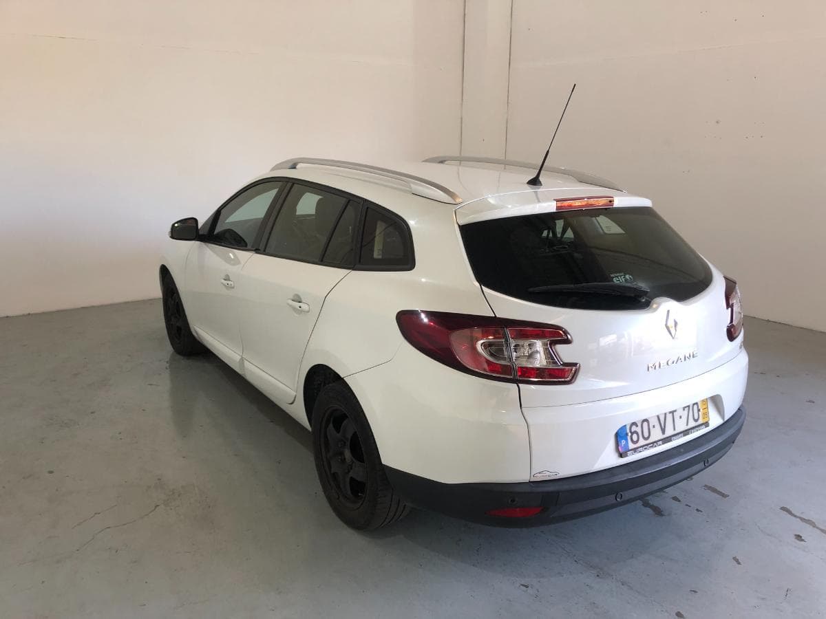 Renault Mégane 1.5DCI · Ano 2015 — image 4
