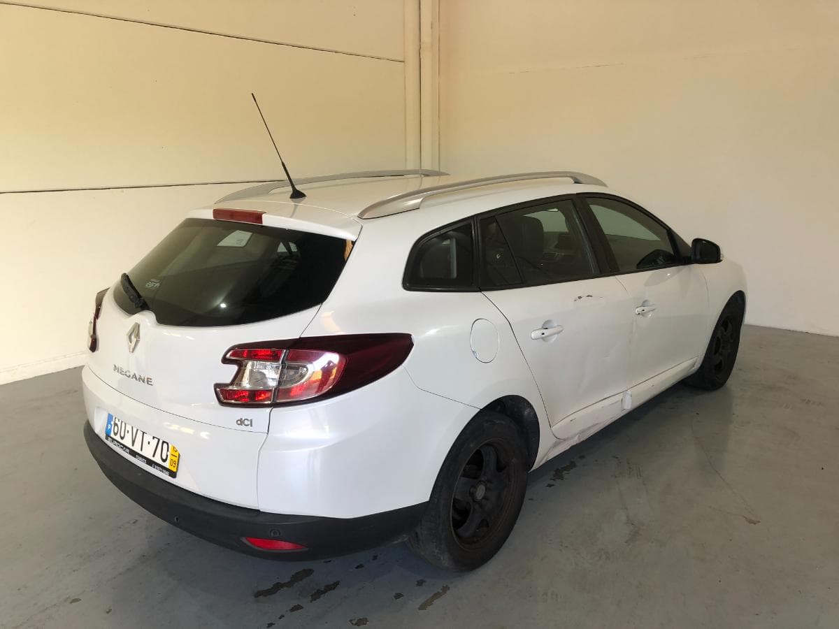 Renault Mégane 1.5DCI · Ano 2015 — image 6