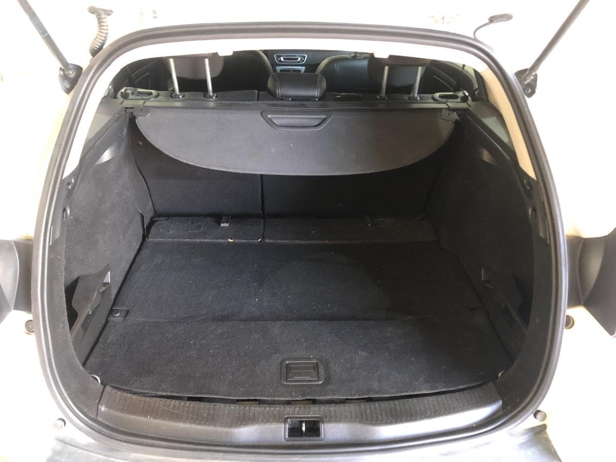 Renault Mégane 1.5DCI · Ano 2015 — image 8