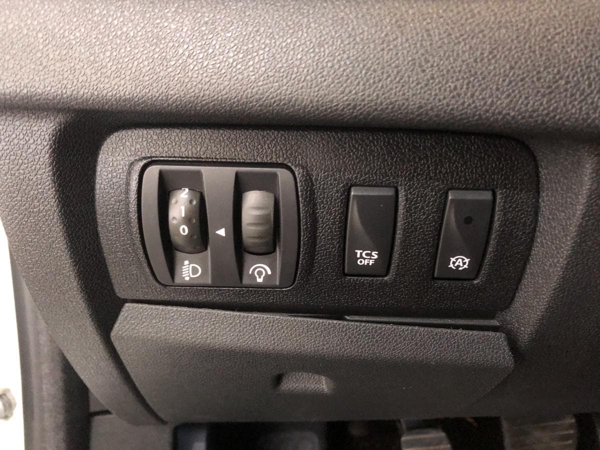 Renault Mégane 1.5DCI · Ano 2015 — image 29