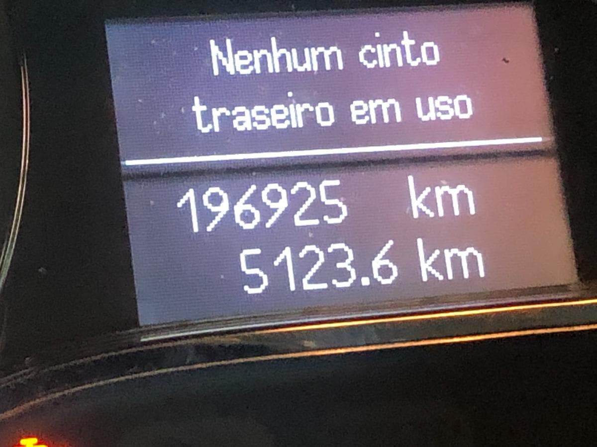Renault Mégane 1.5DCI · Ano 2015 — image 31