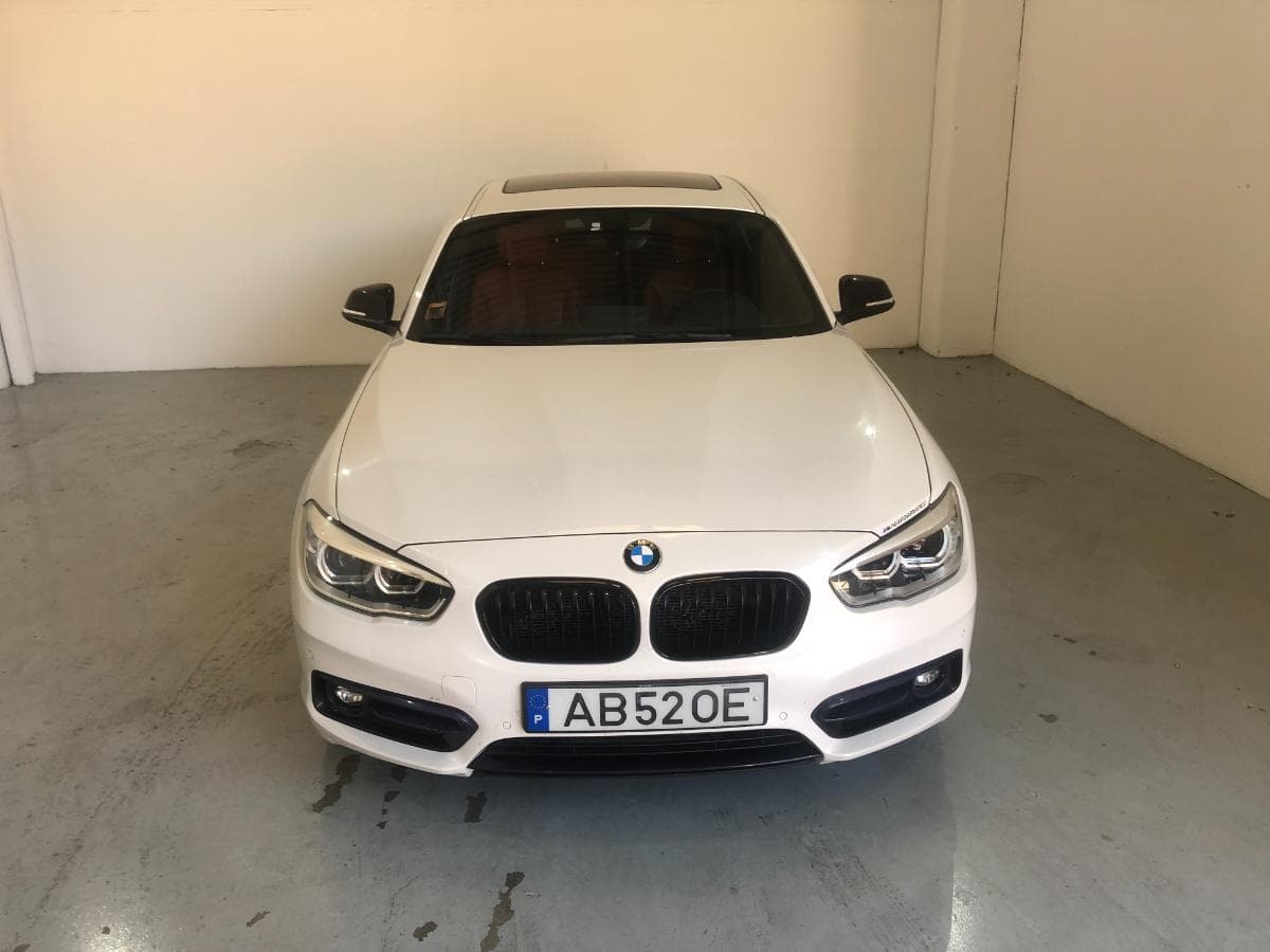 BMW 116D · Ano 2017 — image 2
