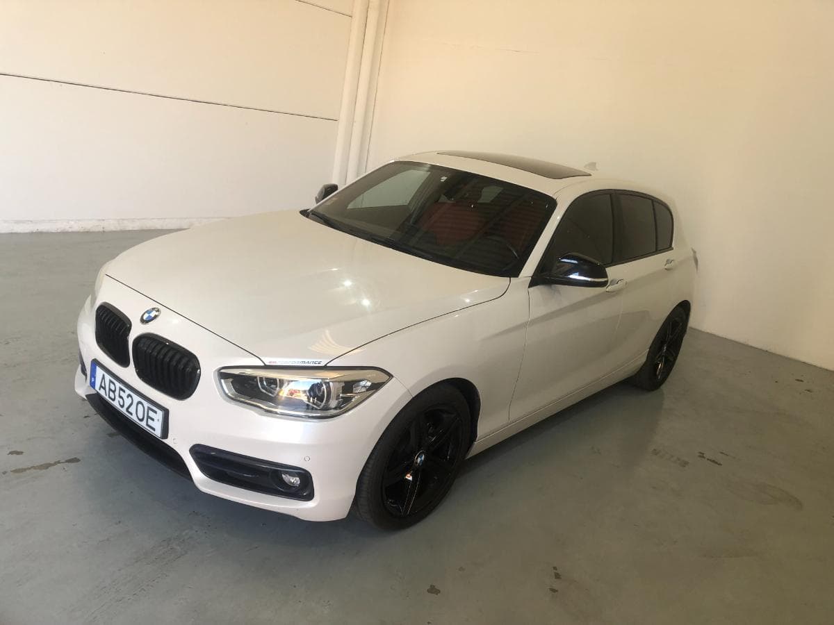 BMW 116D · Ano 2017 — image 1