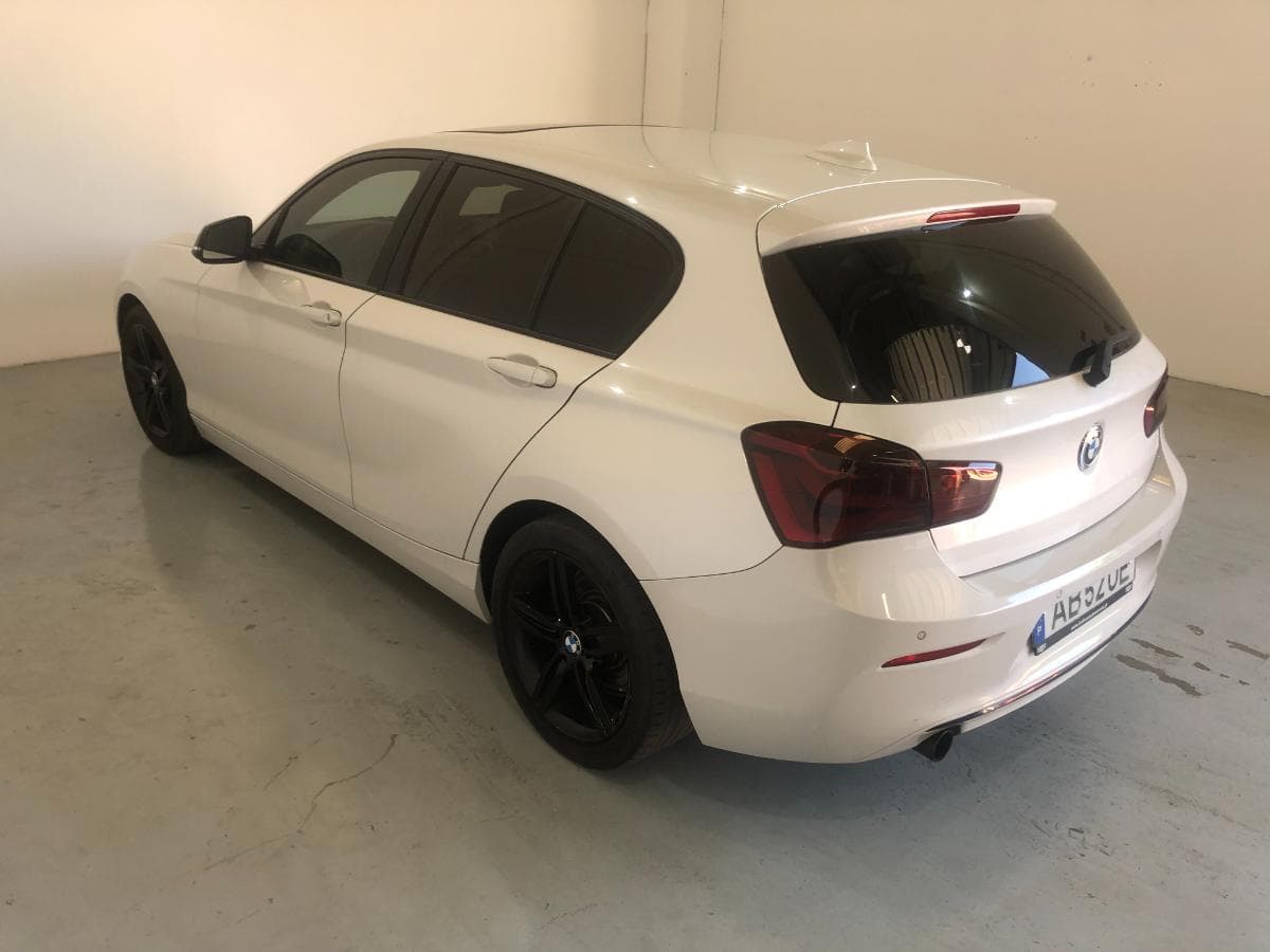 BMW 116D · Ano 2017 — image 6