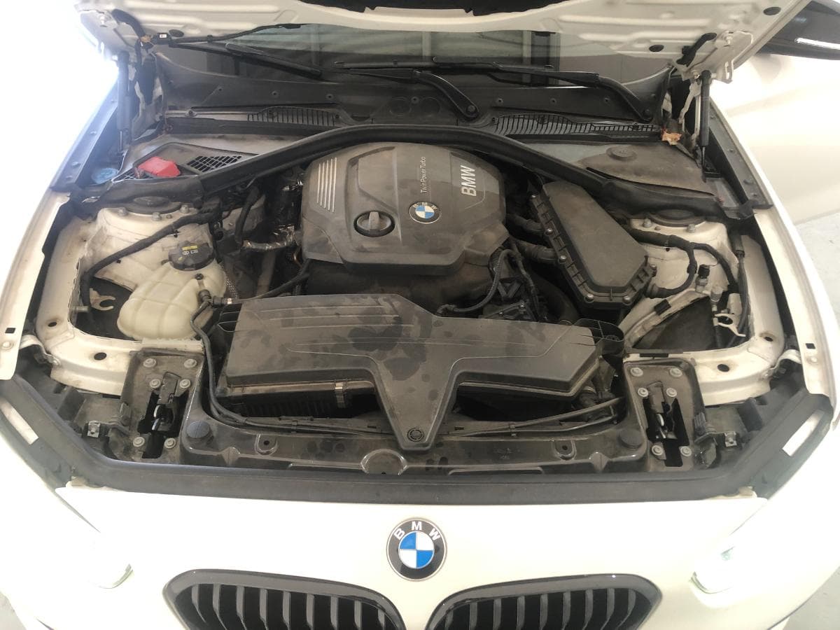BMW 116D · Ano 2017 — image 11
