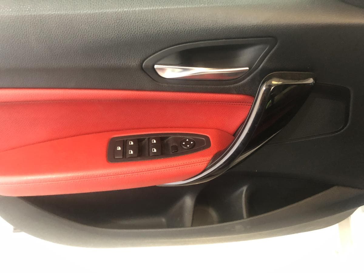 BMW 116D · Ano 2017 — image 18