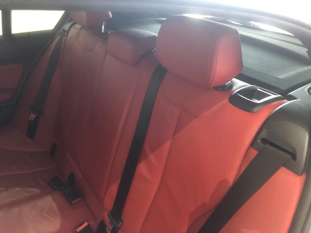BMW 116D · Ano 2017 — image 19