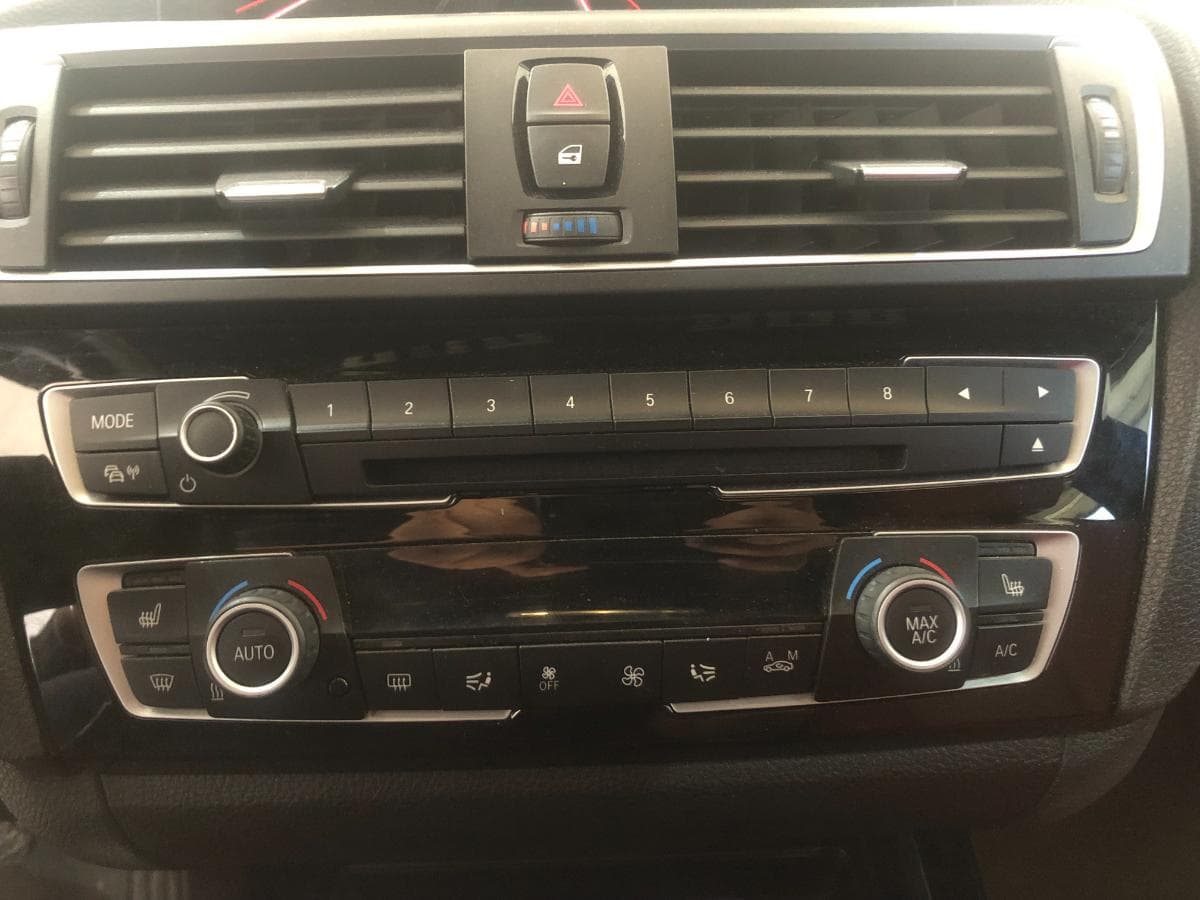 BMW 116D · Ano 2017 — image 30