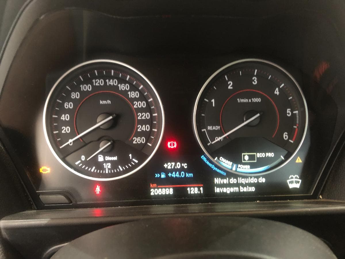 BMW 116D · Ano 2017 — image 35