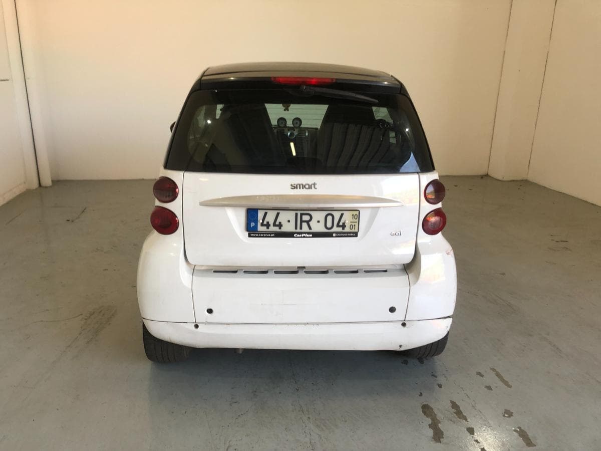 Smart Fortwo CDI · Ano 2010 — imagen 5