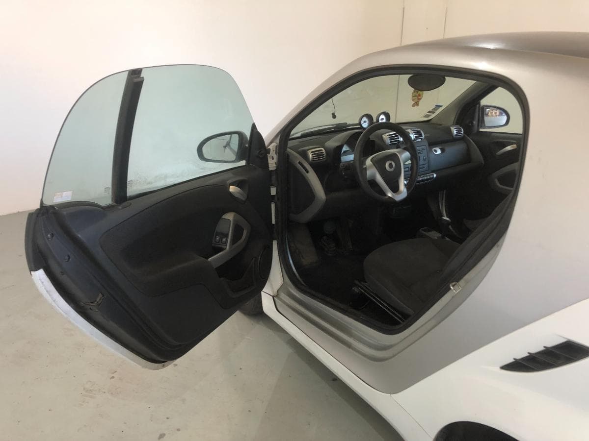 Smart Fortwo CDI · Ano 2010 — imagen 25