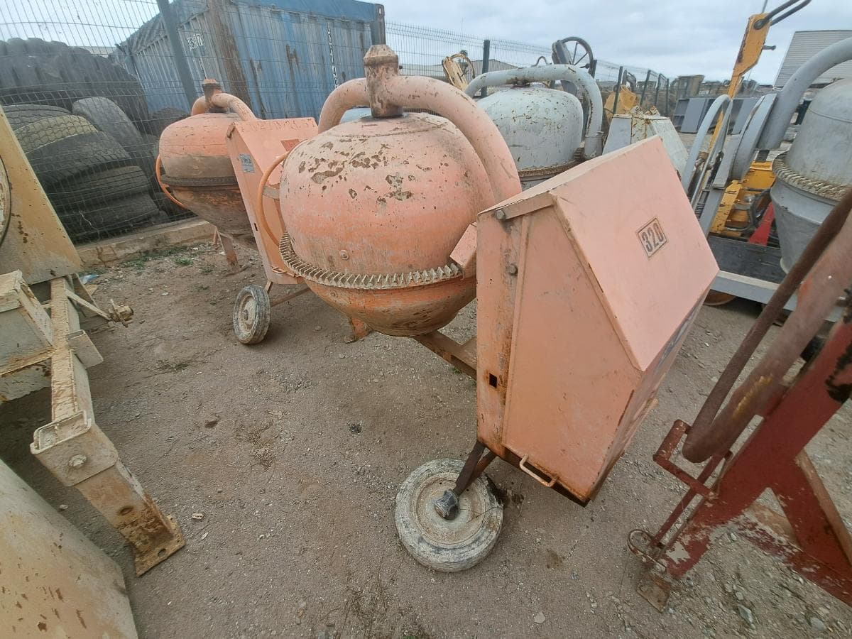 BETONEIRA DIESEL · Viana — image 3