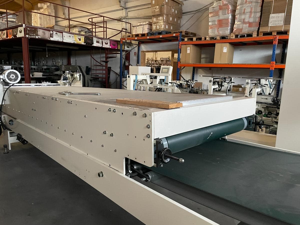 Máquina Coladora para Caixas Papel — image 3