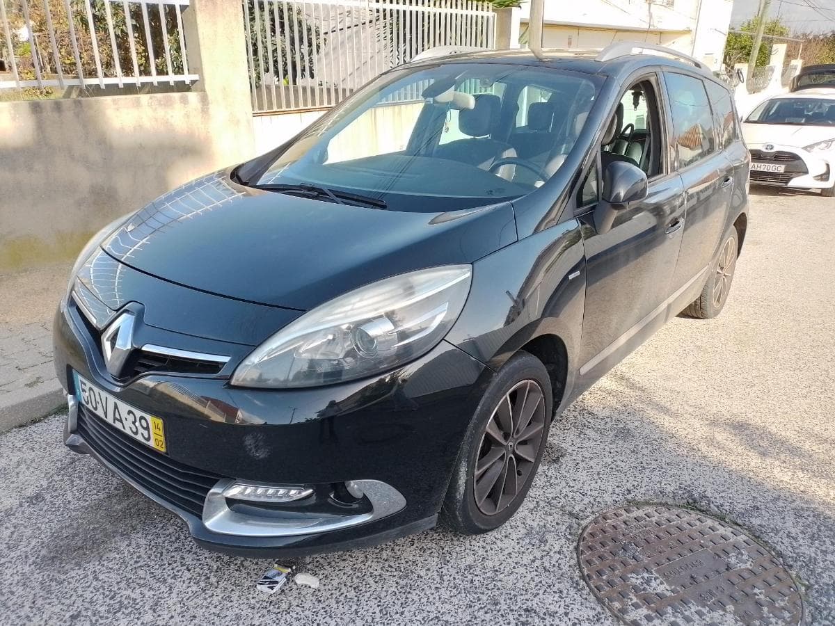 Renault Mégane Scénic 1.5DCI · Ano 2014 — imagem 2